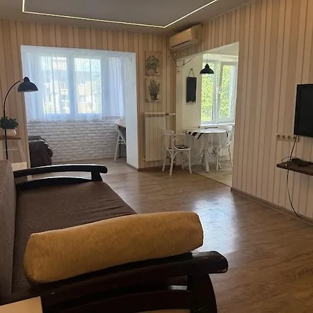 уютная на семинарской 11 *