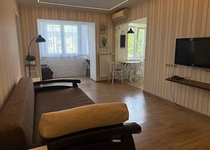 уютная на семинарской 11 *